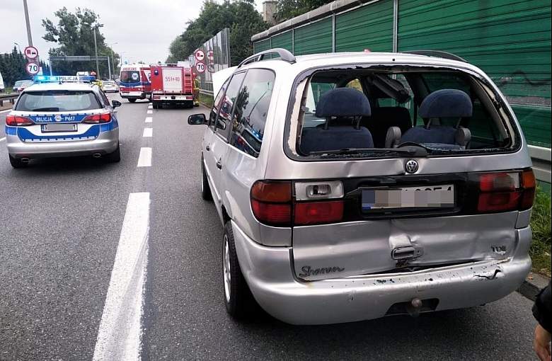 Zderzenie ciężarówki z samochodem osobowym w Pszczynie