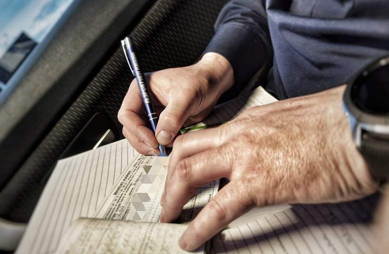 Wysokie mandaty za poważne wykroczenia drogowe