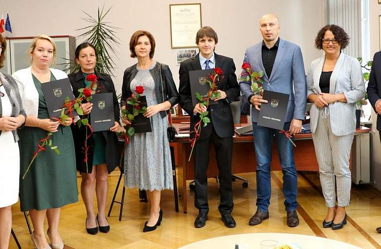 Nauczyciele odebrali akty mianowania