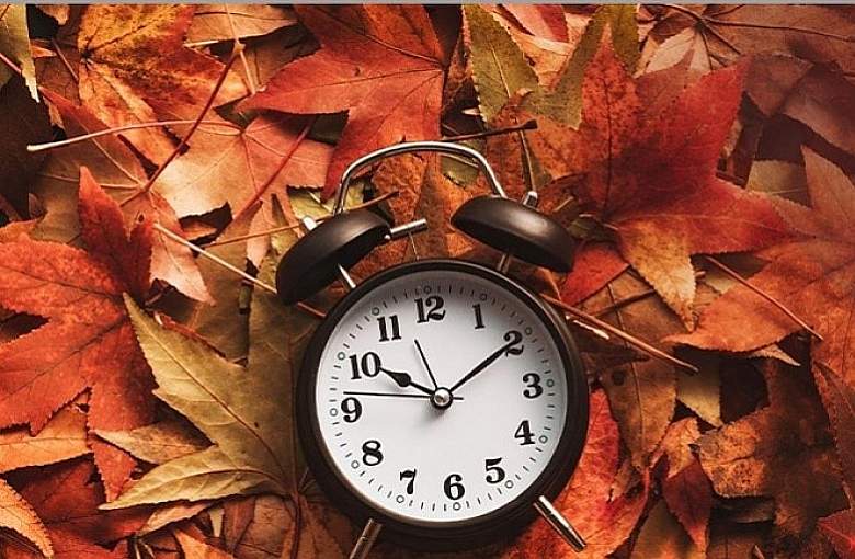 Zmiana czasu coraz bliżej. Pośpimy o godzinę dłużej