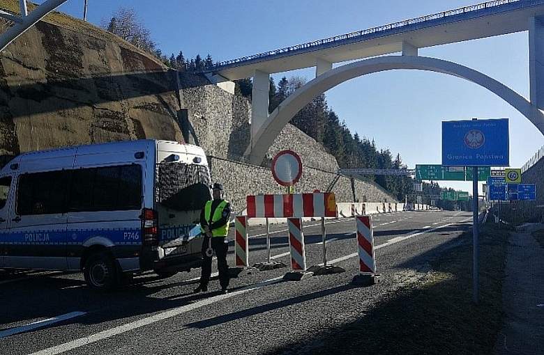 MSWiA: kontrola na granicach przedłużona o kolejne 10 dni - do 13 maja