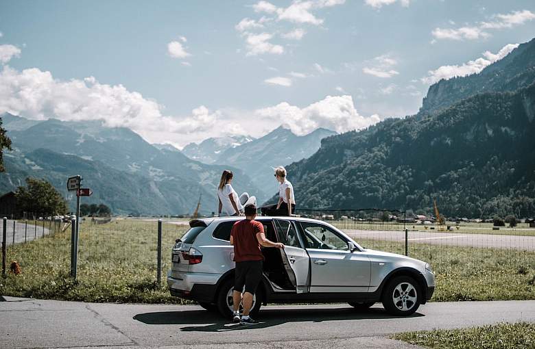 Średnioterminowe wypożyczenie samochodu: czy to jest dla Ciebie?