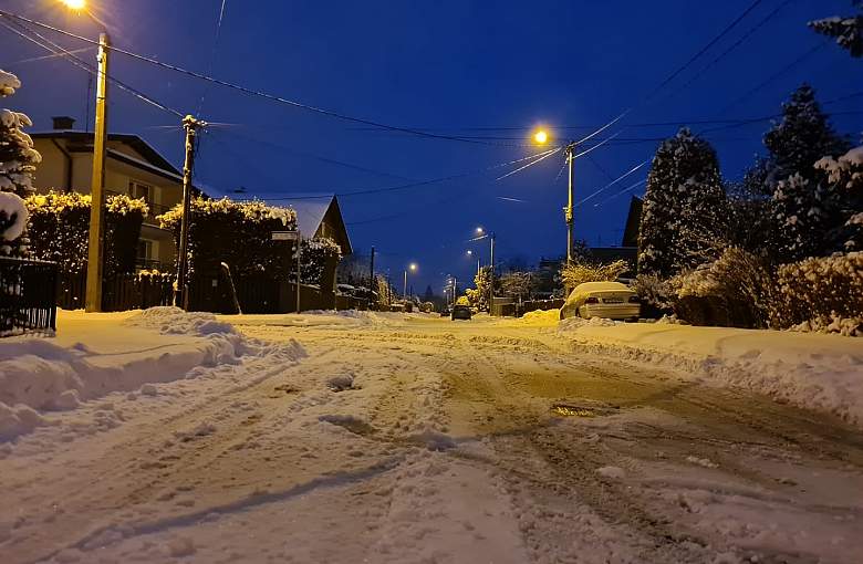 Prognozowane opady śniegu - informacja o odśnieżaniu