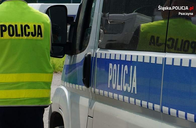 Ucierpiała pasażerka jednośladu. Wstępna diagnoza wskazała u niej złamanie kręgosłupa