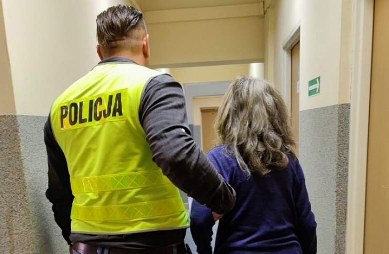 Znalazła plecak, ukradła portfel z dokumentami