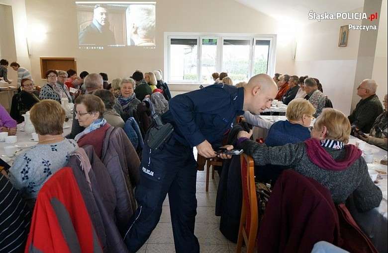 Policja o bezpieczeństwie seniorów w salkach katechetycznych