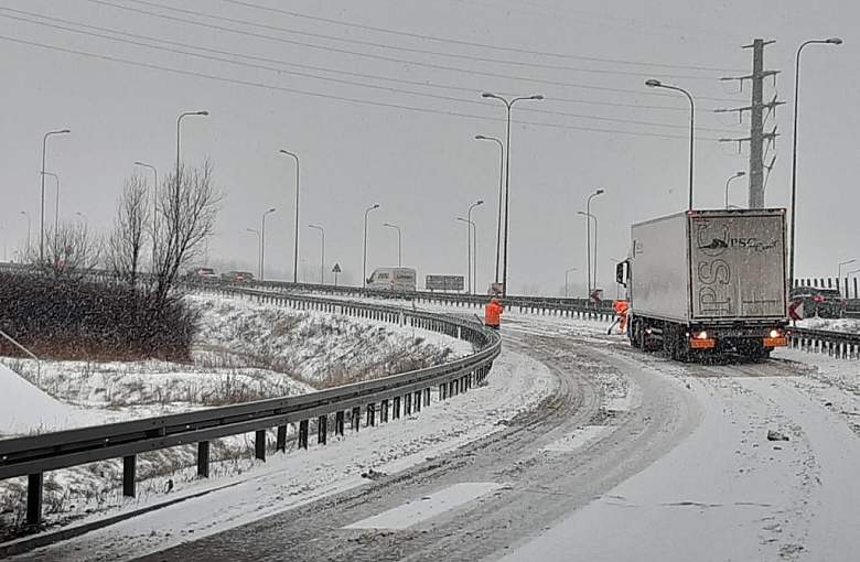 Trudne warunki na drogach! 