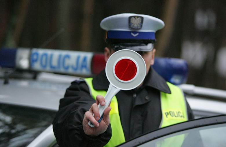 Nietrzeźwy kierowca sprawcą zdarzenia drogowego