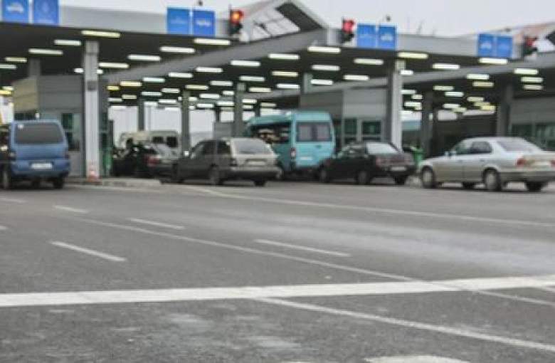 Zamykamy granice przed koronawirusem