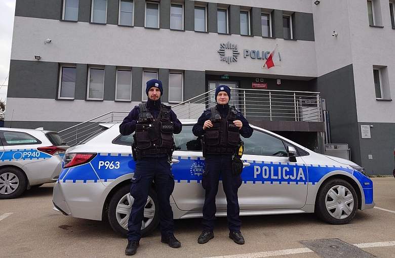 Do porodu na sygnale. Policyjna eskorta do szpitala