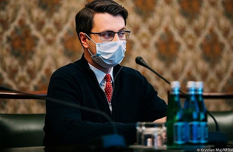 Łagodzenie obostrzeń. Decyzja dzisiaj lub jutro