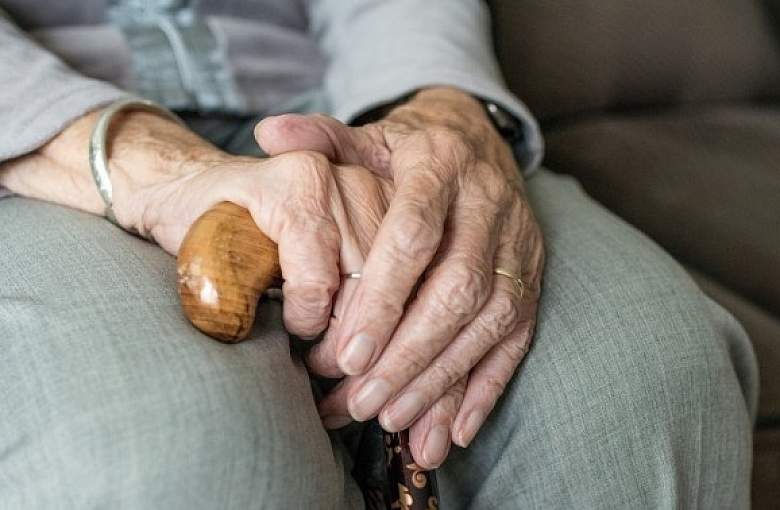 Poszukiwani wolontariusze do pracy w domach pomocy społecznej