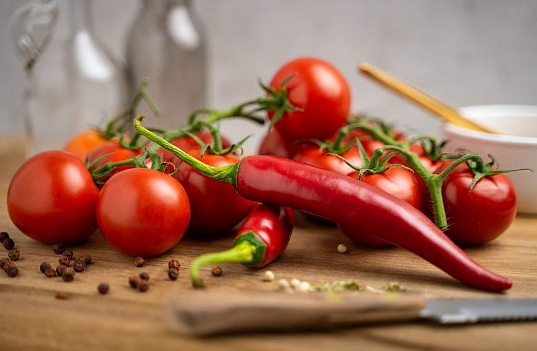 Co odpowiada za ostry smak papryczek chilli?