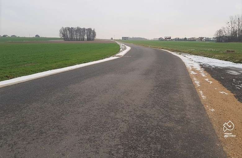 Ulica Łączna w Brzeźcach wyremontowana za niemal 1 mln zł
