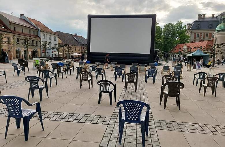 Kino plenerowe na pszczyńskim rynku w piątek i sobotę